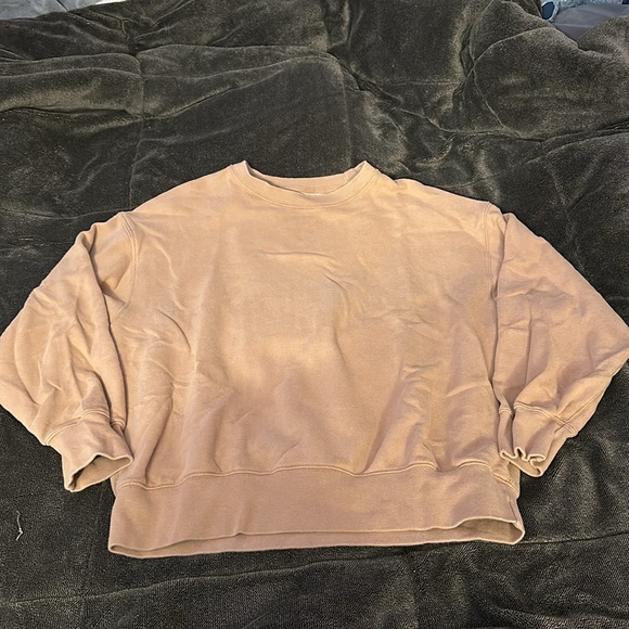 ⭐️3 For $15⭐️ American Eagle Plain Tan Fleece Loungewear Crewneck - Picture 2 of 5